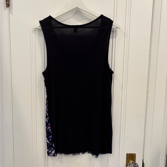 Ann Taylor Patterned Sleeveless Ruffle Top - Picture 4 of 4